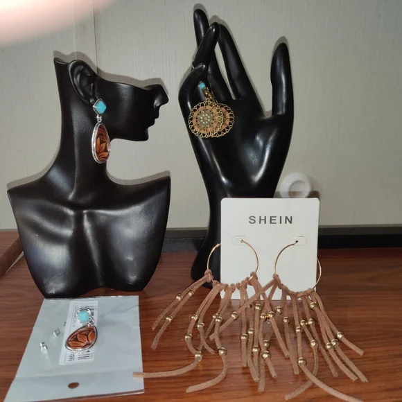 NWT-UPC 3 Pairs of Bohemian/Western Earrings - Picture 1 of 6